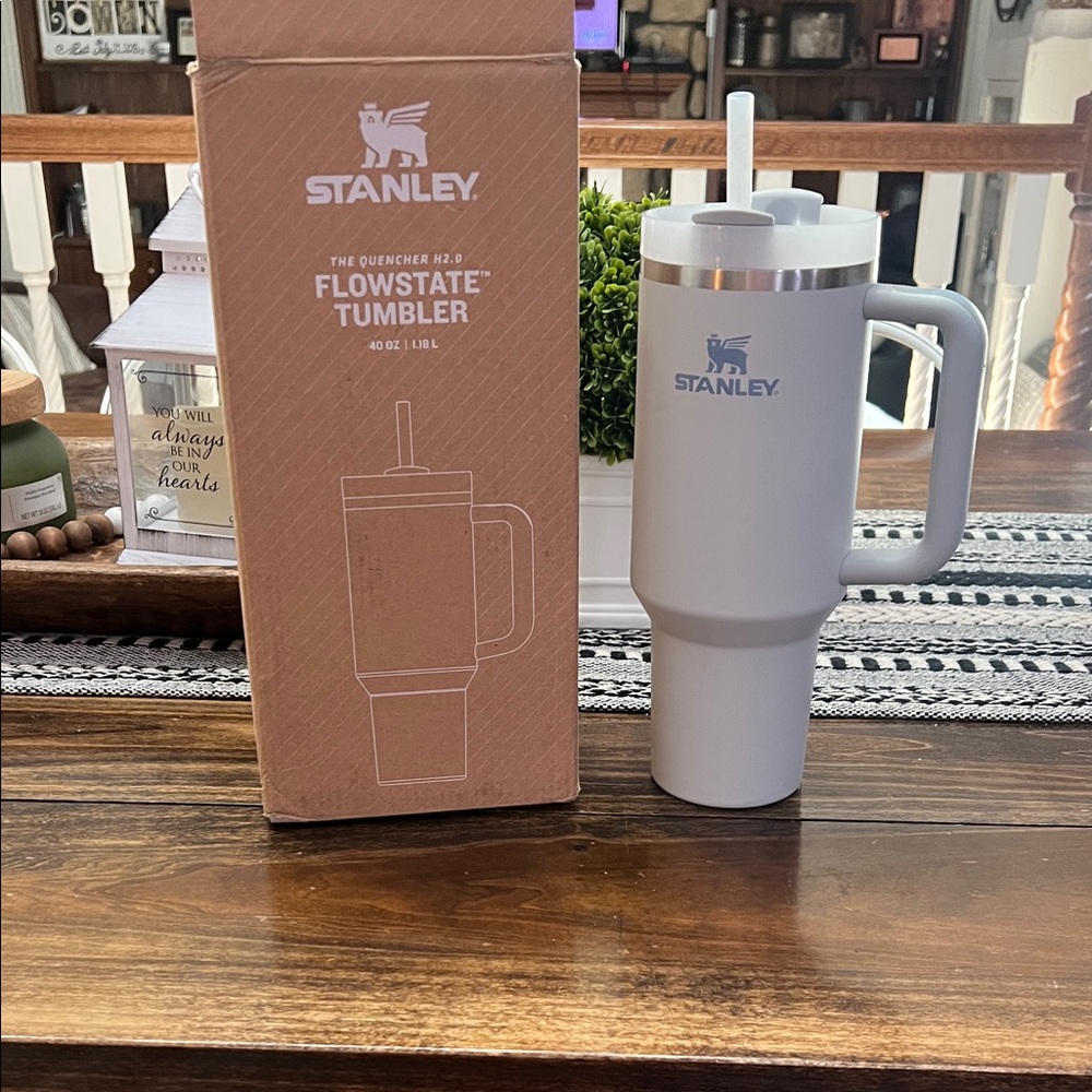 Stanley Icy Blue FlowState Tumbler with Handle and Straw